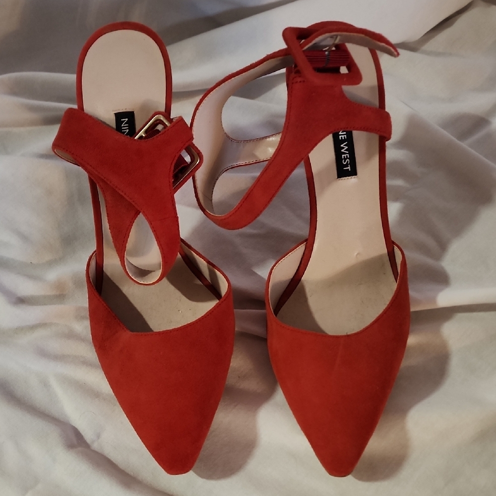 Nine West Women's Vibrant Red Heels